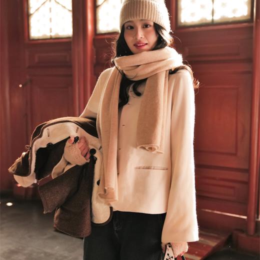 松烟香 中式羊毛粗花呢蚕丝竹纤维夹衣葵口领对襟外套 两件套 商品图3