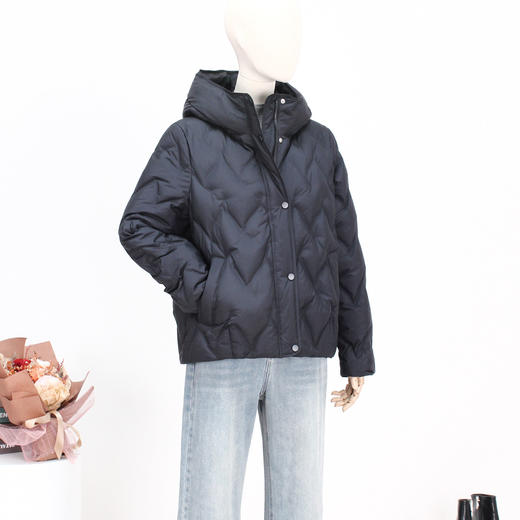 FOCALS新款时尚休闲绗缝连帽白鸭绒短款羽绒服外套FRW8D070 商品图0