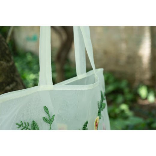 【积分兑礼】桑蚕丝刺绣袋子2953179 商品图1