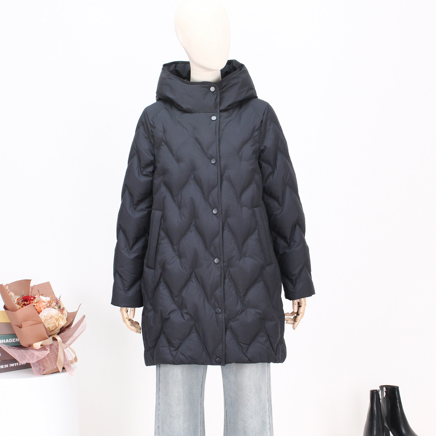 FOCALS新款简约休闲连帽绗缝白鸭绒中长款羽绒服外套FRW8D073