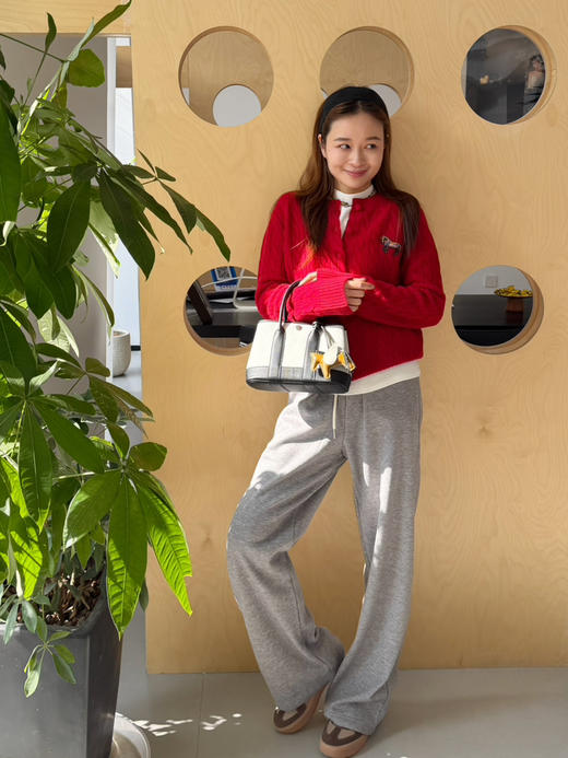 2512412    “新年” 细绞花 针织开衫 商品图1