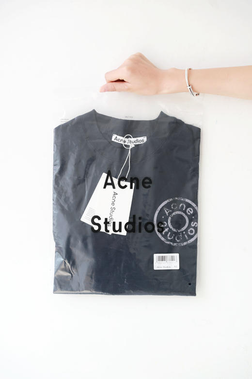 磨破做旧+复古印花，胸口小标tee。正肩式宽松圆领全棉t恤C122558 商品图13