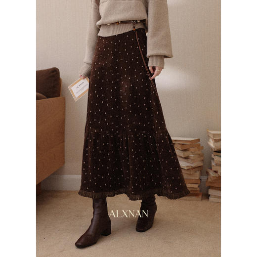 鹿向南「莫奈花园」咖色碎花半身裙女秋冬新款修身高腰毛边中长裙 商品图0