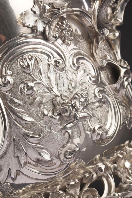 独角鹿西洋古董19世纪初英国顶级银坊Edward Barnard & Sons出品路易十五风格繁华卷叶主题纯银精雕冰酒桶一对 商品图7