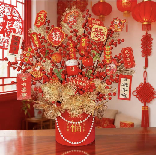 ♥️福气到❗️满满福气“抱”回家🏠 【新年福气年宵花桶合集】一桶在手，福气全🈶️新年到福气到🧧财气满满🧧 又是一年岁末，新年福桶摆出来，敬颂冬绥，平安喜乐，万事胜意。  商品图6