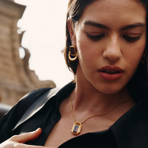 【赵丽颖&王菊&主持人陈辰同款】Retro Chic意大利复古时尚首饰 宙斯神庙耳环 商品图2