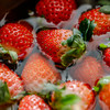 【限时秒杀】大凉山蜜桃草莓，味浓香甜，发空运包裹 商品缩略图0