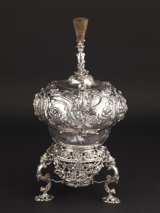 独角鹿西洋古董18世纪中期英国William Grundy银器制作工坊出品Chinoiserie中国风东方人物主题纯银精雕温水壶 商品图3