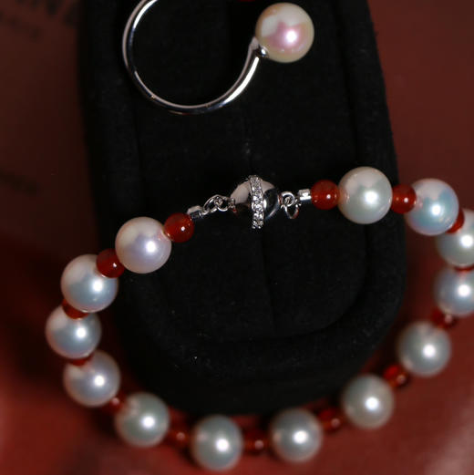 珍珠+玛瑙 精致冬日浪漫风 珠子te极光 微瑕 品质非常好 有点瑕疵在这个珠光下可以忽略 7-8mm 玛瑙4-5mm 商品图2