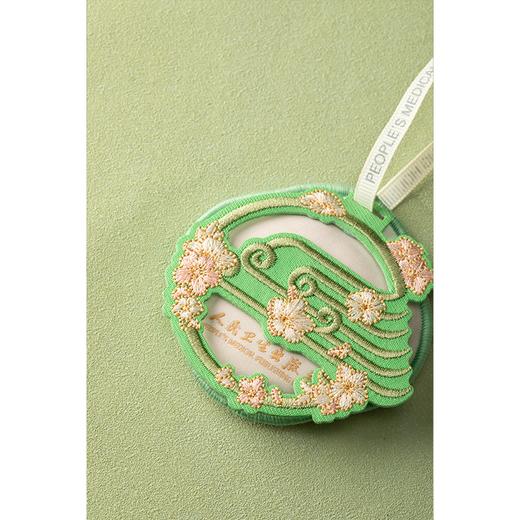 [人卫文创]云纹锁香刺绣香包 商品图3