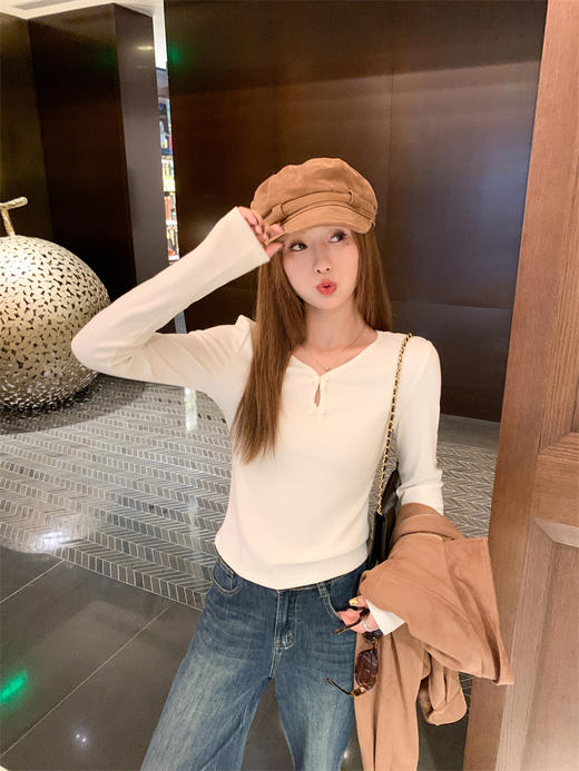 <曾小咸推荐>2.6现货秒杀 ！微信超特价！2色镂空蝴蝶结打底衫 日常129.99 立减70 秒杀59.99！！复古短款麂皮绒外套秒杀149.99！！ 商品图10