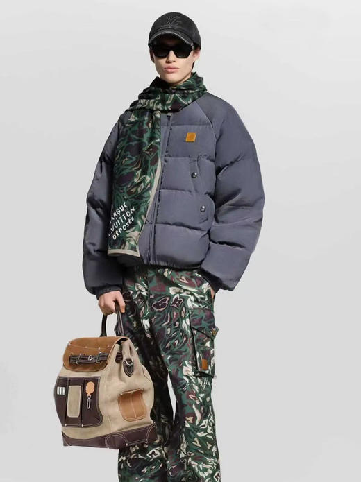 【ss1】25秋冬新款男子双面穿迷彩配色棒球领蓬松棉服外套！！ 商品图0