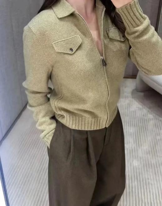 蔡卓妍同款【高奢感老钱风翻领拉链复古羊毛针织外套】2色可选~甄选100%羊毛，纤维柔糯细腻，亲肤性与垂坠感兼备，姐妹们闭眼入WD 商品图6