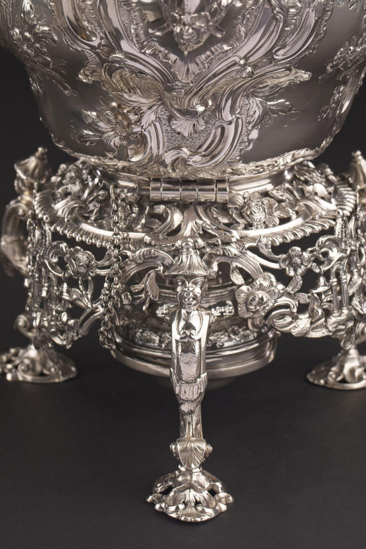 独角鹿西洋古董18世纪中期英国William Grundy银器制作工坊出品Chinoiserie中国风东方人物主题纯银精雕温水壶 商品图12