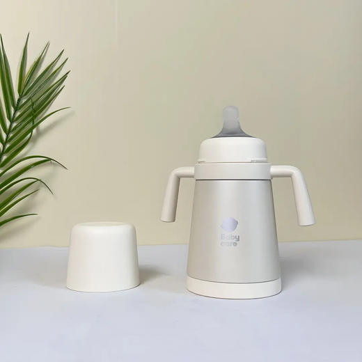 （清仓刮码）babycare小月龄歪头保温杯吸管奶瓶婴幼儿宝宝奶瓶保温杯 商品图3