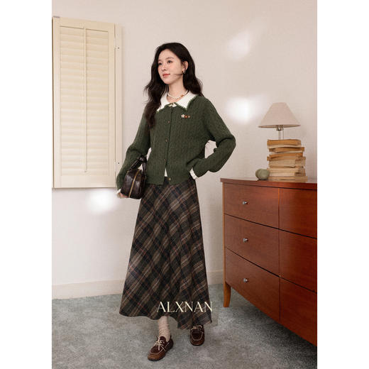 鹿向南「馥郁青藤」绿色假两件设计感毛衣女秋冬新款长袖针织开衫 商品图1