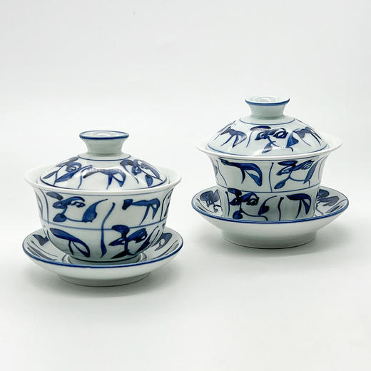 俊德丨 景德镇瓷 经典手绘刀字纹 老茶花纹 青花瓷盖碗 160ml 商品图0