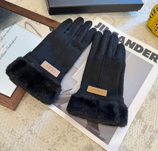 秋冬特惠💰240 UGG秋冬懒兔毛羊毛手套 商品图4