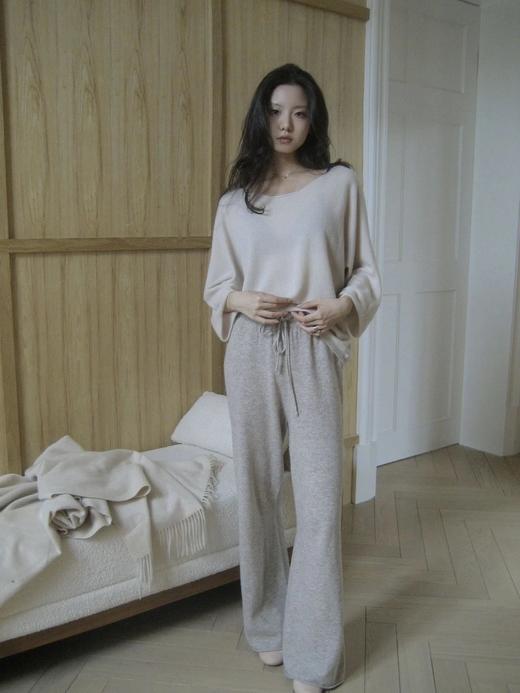 赵丽颖同款【全羊毛无缝一体针织裤】2色可选！100%羊毛，上身又舒适又显瘦~垂坠性质感都超好，闭眼入！无标发货WD 商品图2