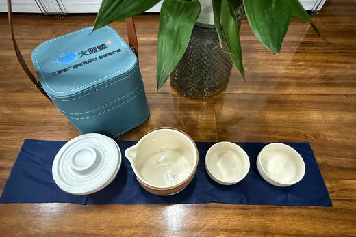 大蓝鲸定制随身杯 一壶二杯 商品图1