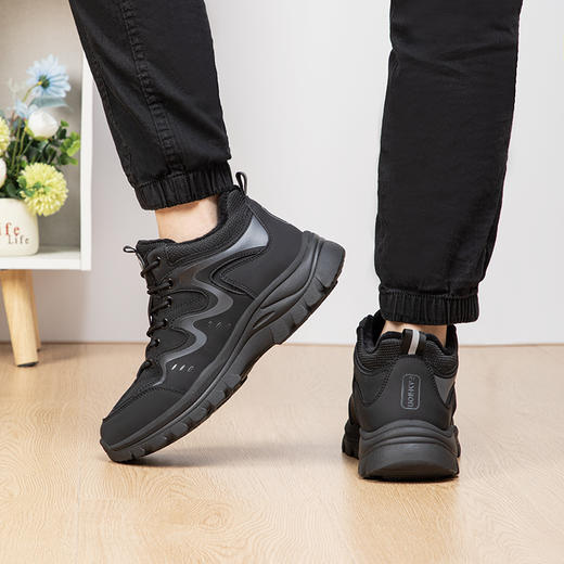 【暖冬鞋服丨泰和源 男女款加绒高帮鞋合集】外用防泼水超纤，雨水不易渗入，干爽舒适，增宽鞋楦不易挤脚，全方位包裹高帮设计，锁住温度，抵御寒冷，EVA厚底耐折防滑，不易累脚 商品图6