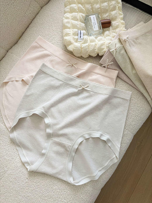 无缝内裤女中高腰收腹提臀裸氨舒适云感女裤88002 商品图2