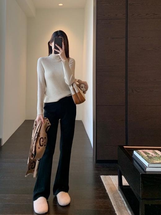 波司登同款白鹅绒蛋白绒微喇神级微喇裤 商品图0