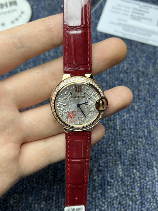 AF卡地亚蓝气球系列 中号33mm 新款蓝气球钻面 玫金钻圈款 罗马面 女士腕表 商品图1