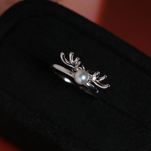 驯鹿戒指，纯银+akoya珍珠，真多麻色，精品akoyaji强光呦。珠子约5mm。 商品图2