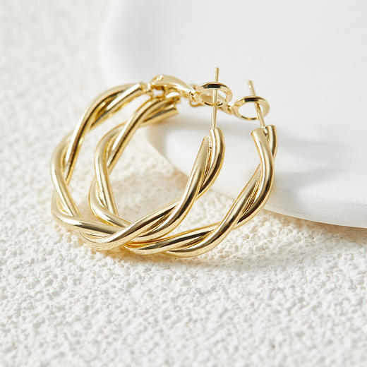 三彩2026新款编织圆形耳环港风复古S925银针设计感小众耳圈轻奢 商品图1