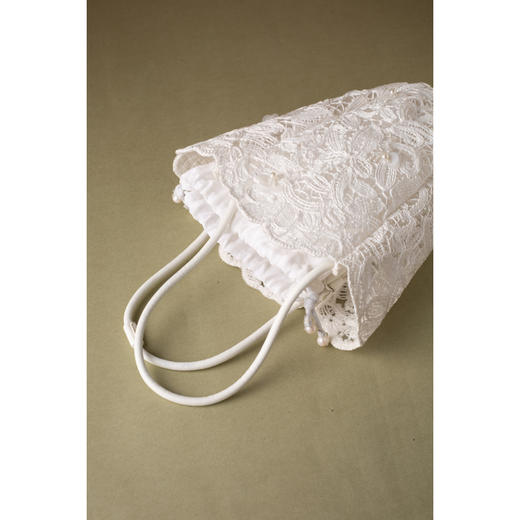 【积分兑礼】生活在左手工钩花手提包 商品图4