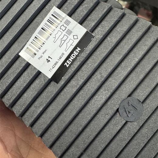 工厂遇难关，咱们捡大漏 —— 这鞋全身是厚实牛皮料！原本是发俄罗斯的订单，官网之前卖 6000 卢比（折合人民币 500+！） 商品图7