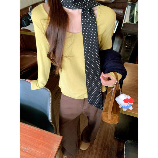 <曾小咸推荐>现货秒杀 ！微信超特价！纯色长袖t恤 日常109.99 立减50 秒杀59.99！棕色牛仔裤 秒杀99.99！ 商品图1