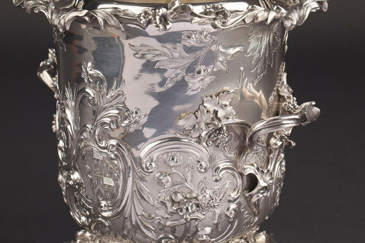独角鹿西洋古董19世纪初英国顶级银坊Edward Barnard & Sons出品路易十五风格繁华卷叶主题纯银精雕冰酒桶一对 商品图10