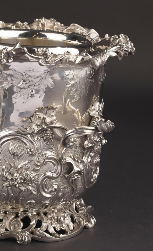 独角鹿西洋古董19世纪初英国顶级银坊Edward Barnard & Sons出品路易十五风格繁华卷叶主题纯银精雕冰酒桶一对 商品图5