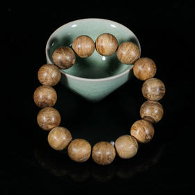 BG12.12-10   马泥涝手串， 15.7mm ，18.37g