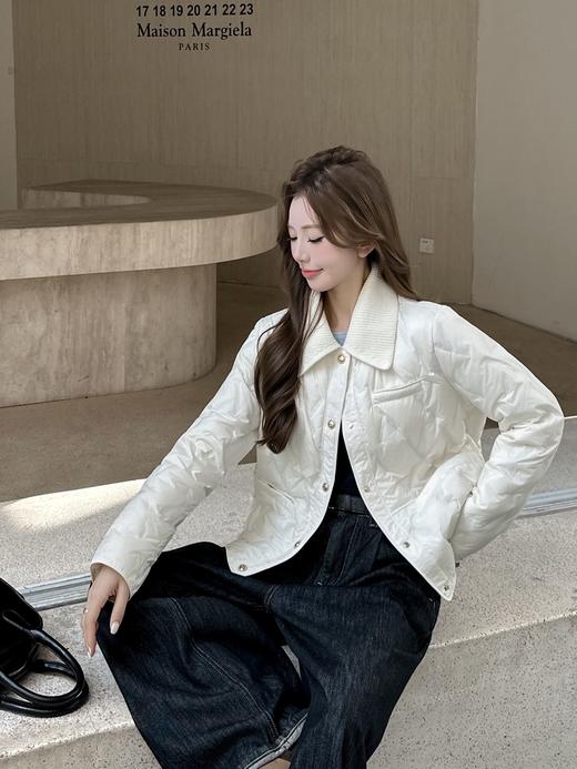 伯妮斯茵 | 温柔小香风 针织翻领短款羽绒服 菱形绗缝工艺 轻盈保暖 日常通勤款  SZ6R29  凝脂色 商品图2