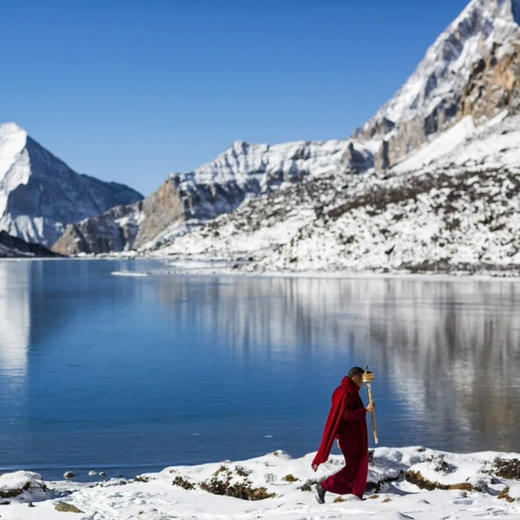 四川 | 稻城亚丁3天2晚轻徒步 ，蓝色星球上的最后一片净土， 三怙主神山/牛奶海/五色海/珍珠海/冲古寺/洛绒牛场，五一端午路线提前预定！ 商品图0