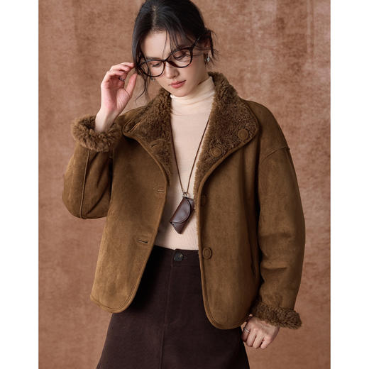 【预售15天左右发货】雾道 CANTO MOTTO复古立领麂皮绒女式外套WHX2413022【LA】 商品图1