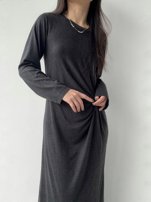 Running Closet｜收腰褶皱连衣裙 [ 深灰 ] 【LCM】 商品图6