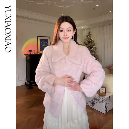 余潇潇【高端玩家】横排天鹅绒水貂毛磁吸扣抽绳收口保暖翻领皮草 商品图4