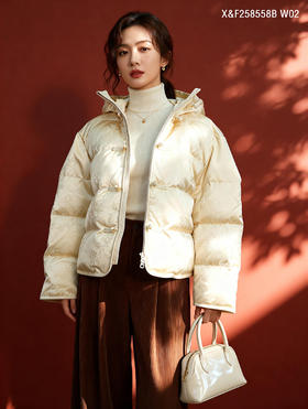 X&F258558B羽绒服95白鸭绒