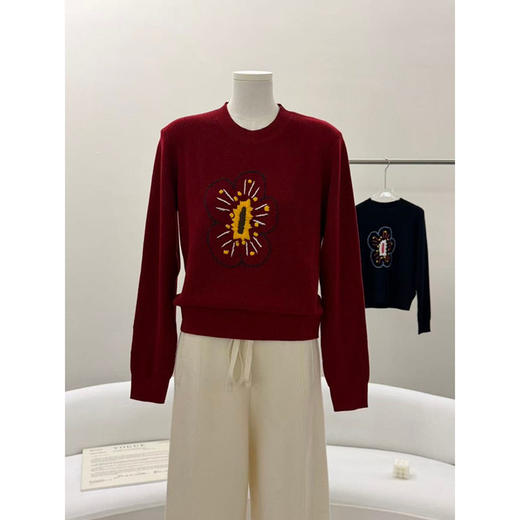 「高货rp」全新升级【铂金会员293/天猫399/差价106】(05511)洛诗琳复古手工钩花朵羊毛衫2025冬季气质新年红针织毛衣 商品图2