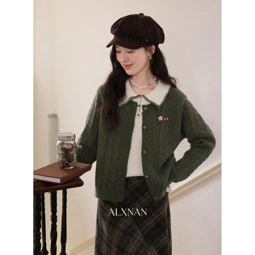 鹿向南「馥郁青藤」绿色假两件设计感毛衣女秋冬新款长袖针织开衫 商品图3