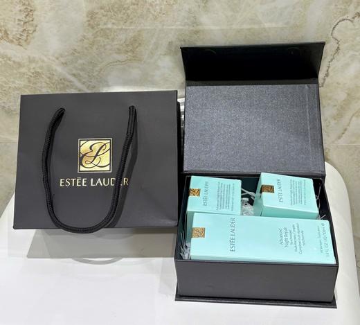心选丨【香港直邮】【含礼盒礼袋】Estee Lauder/雅诗兰黛100ml小棕瓶+雅诗兰黛特润修护精华眼霜15ml*2 顺丰发货 合并订单不发 商品图1