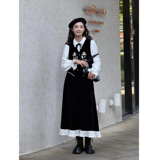 两三事 晨露书卷 2025冬季新款温柔风提花绑带长袖衬衫女宽松 商品图4