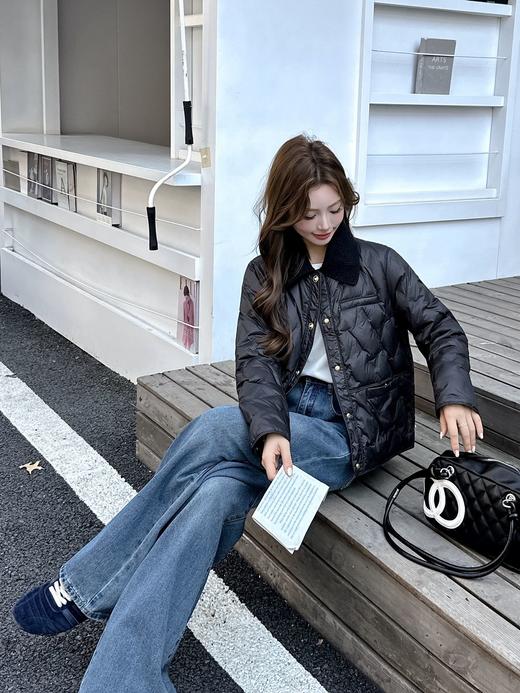 伯妮斯茵 | 温柔小香风 针织翻领短款羽绒服 菱形绗缝工艺 轻盈保暖 日常通勤款  SZ6R29 漆黑色 商品图2