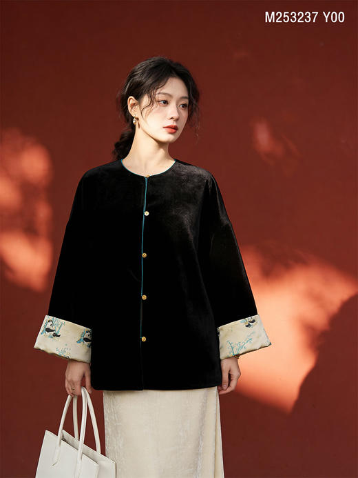 M253237-T两面穿外套 商品图2