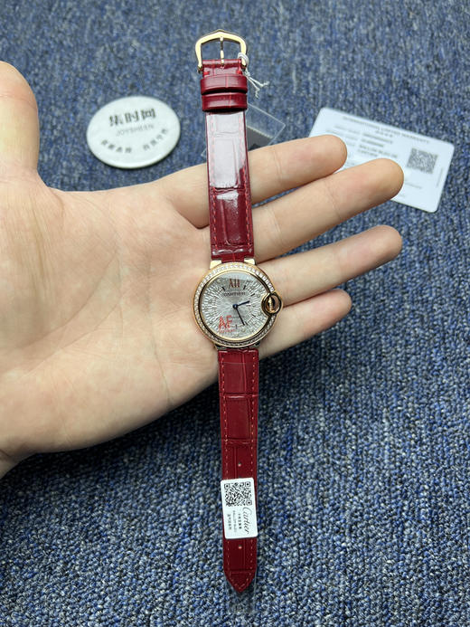 AF卡地亚蓝气球系列 中号33mm 新款蓝气球钻面 玫金钻圈款 罗马面 女士腕表 商品图8