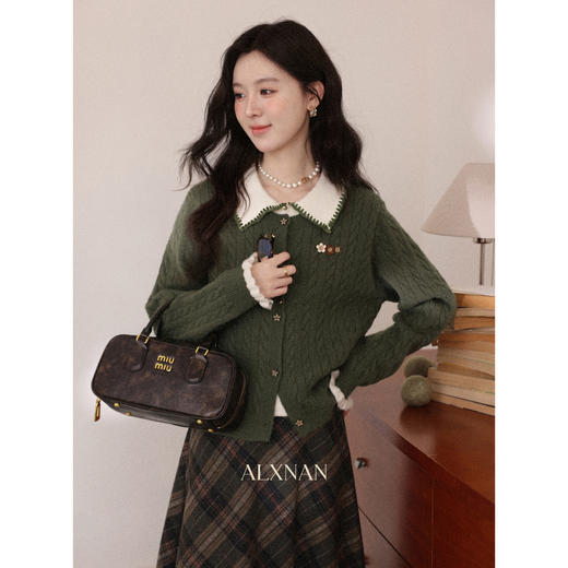 鹿向南「馥郁青藤」绿色假两件设计感毛衣女秋冬新款长袖针织开衫 商品图0